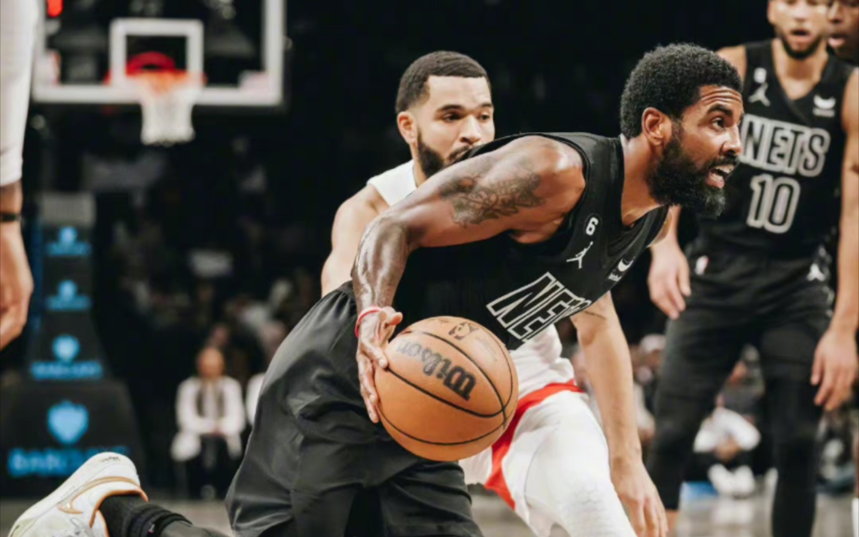 多伦多猛龙关键时刻回应争议，志在德甲名次提升，压力陡增，赛程密集仍需轮换的简单介绍-开云体育服务